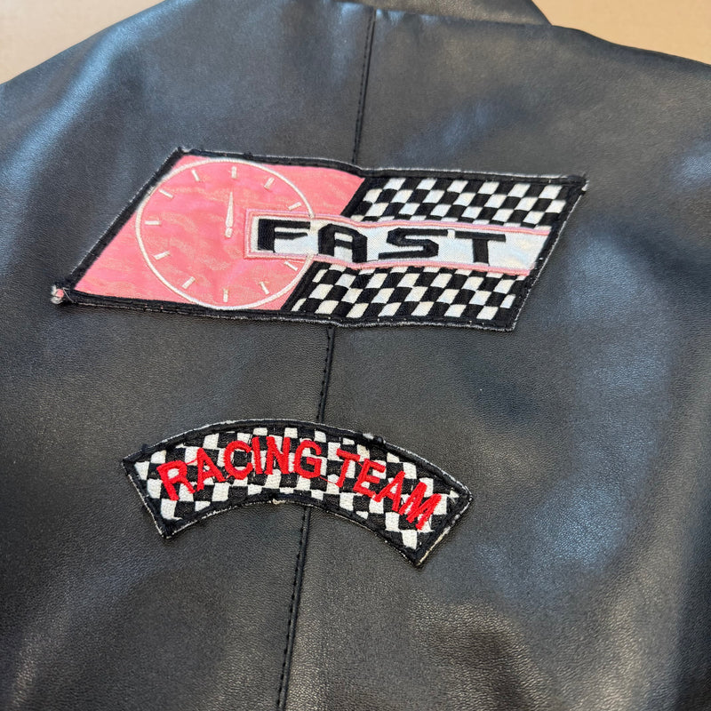 Detailansicht: Sourced limited accessories and clothes Formule 1 Racing Team vintage leather-like jacket – Logo, Nähte oder Material