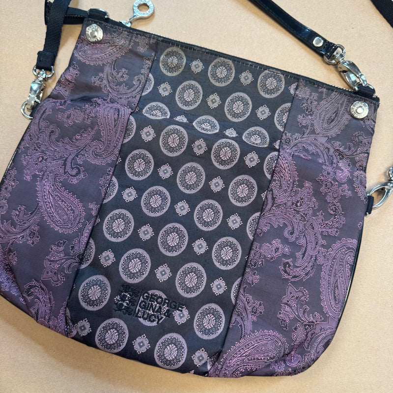 Detailansicht: Sourced limited accessories and clothes George Gina & Lucy vintage hippie bag – Logo, Nähte oder Material