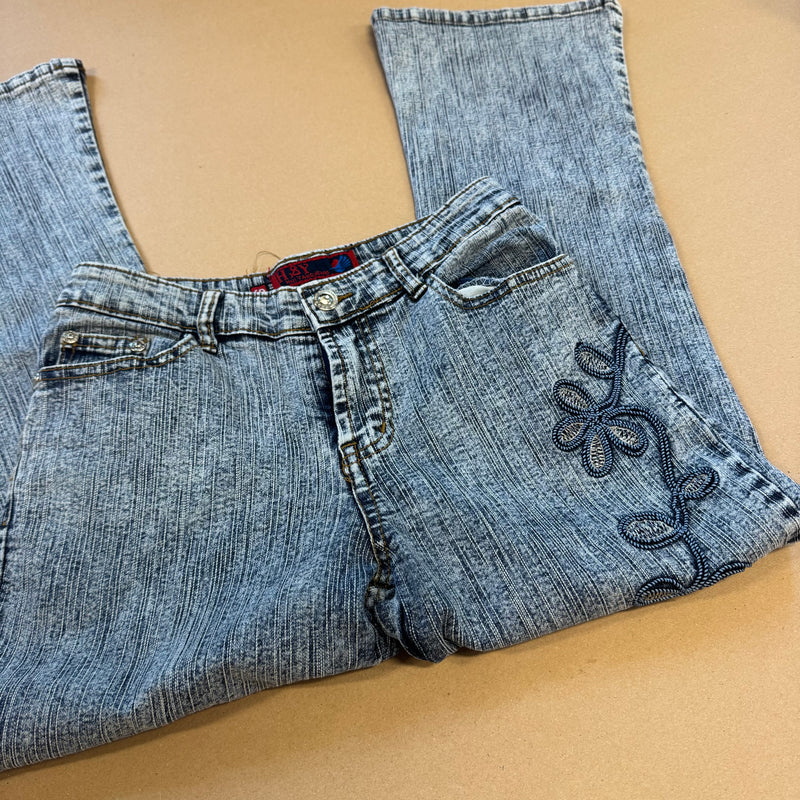 Detailansicht: Sourced limited accessories and clothes Hui Jang wide leg floral vintage jeans – Logo, Nähte oder Material