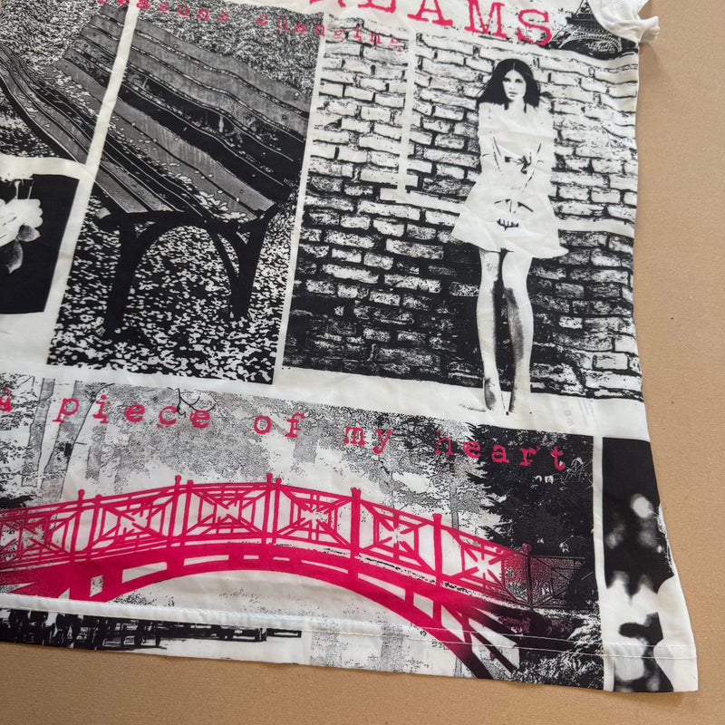 Detailansicht: Sourced limited accessories and clothes City of my dreams Y2K tee – Logo, Nähte oder Material