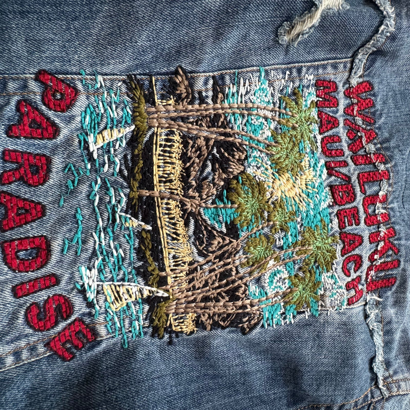 Detailansicht: Sourced limited accessories and clothes Blanco Jeans embroidered retro women’s denim jacket – Logo, Nähte oder Material