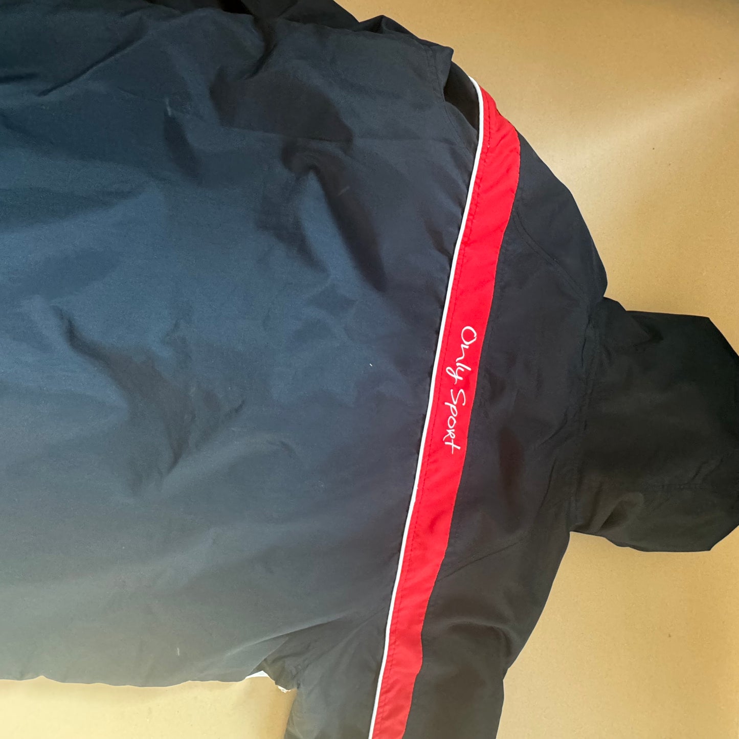 Airness streetwear rainponcho