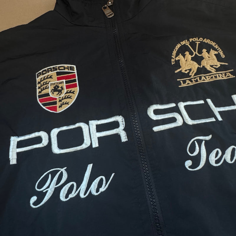 Detailansicht: Sourced limited accessories and clothes La Martina Porsche 2008 vintage jacket – Logo, Nähte oder Material