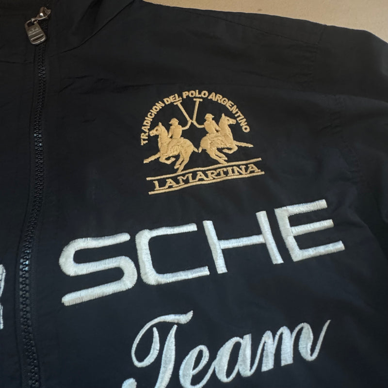 Detailansicht: Sourced limited accessories and clothes La Martina Porsche 2008 vintage jacket – Logo, Nähte oder Material