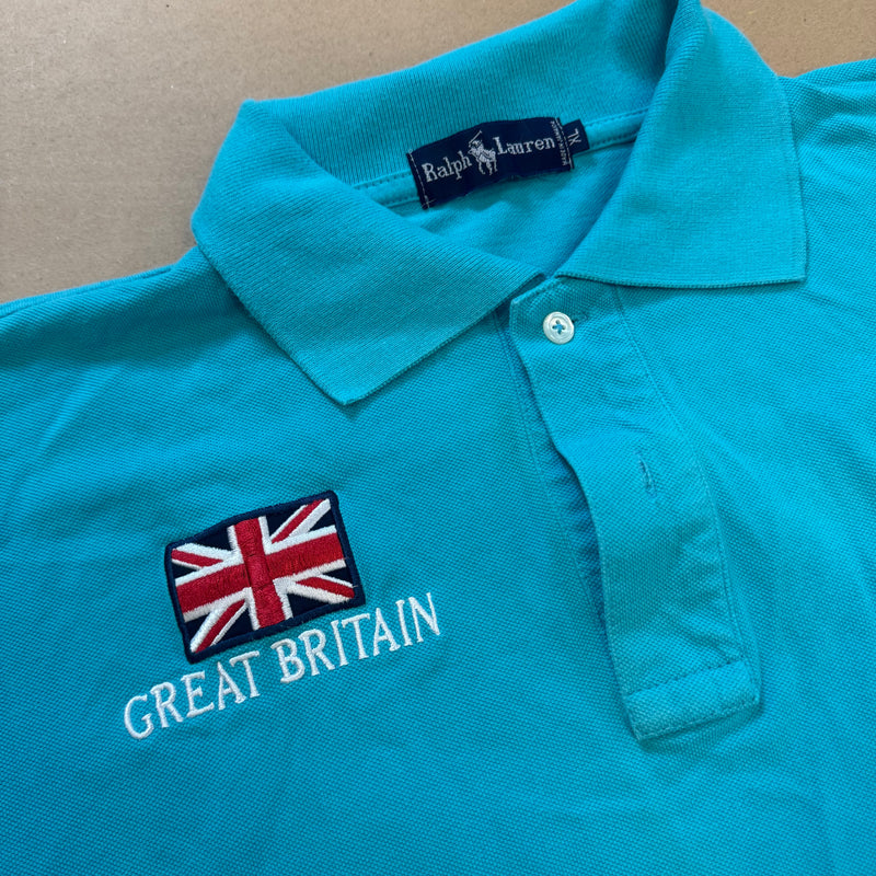 Detailansicht: Sourced limited accessories and clothes Polo Ralph Lauren skyblue Great Britain poloshirt – Logo, Nähte oder Material