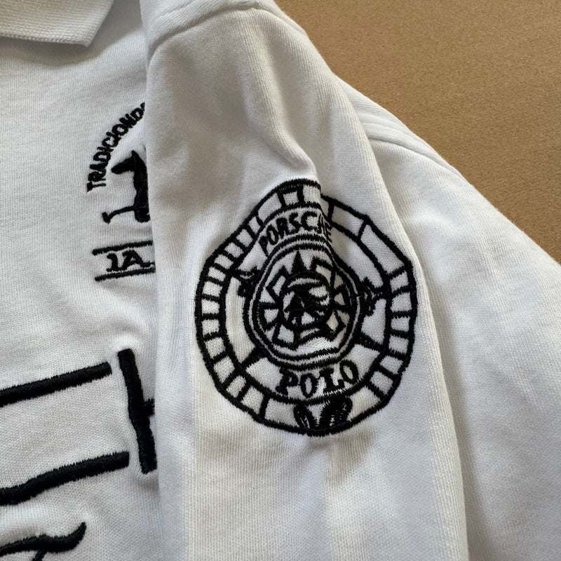 Detailansicht: Sourced limited accessories and clothes La Martina Porsche white longsleeve poloshirt – Logo, Nähte oder Material