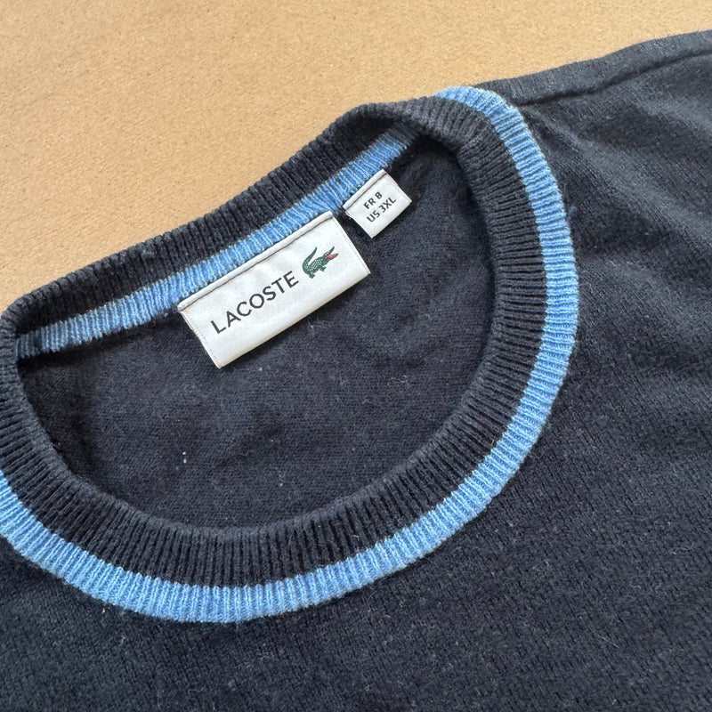 Detailansicht: Sourced limited accessories and clothes Vintage Lacoste knitted sweatshirt – Logo, Nähte oder Material
