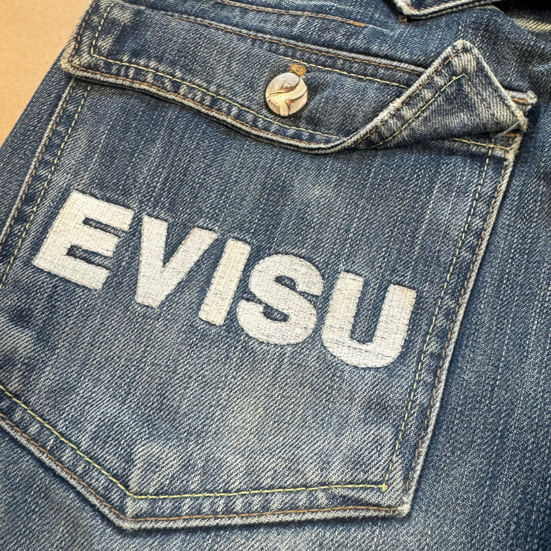Detailansicht: Sourced limited accessories and clothes Evisu Genes vintage denim jeans – Logo, Nähte oder Material