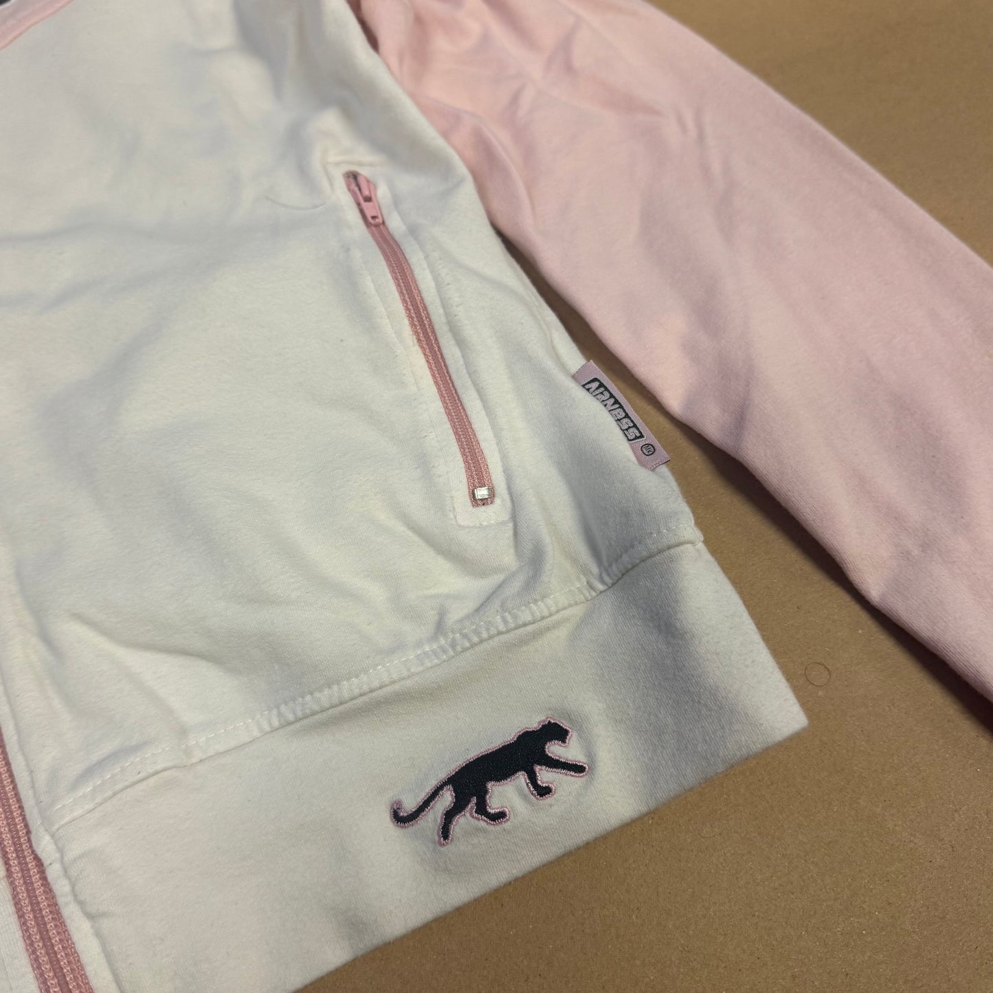 Airness pink and white vintage women’s zip-up