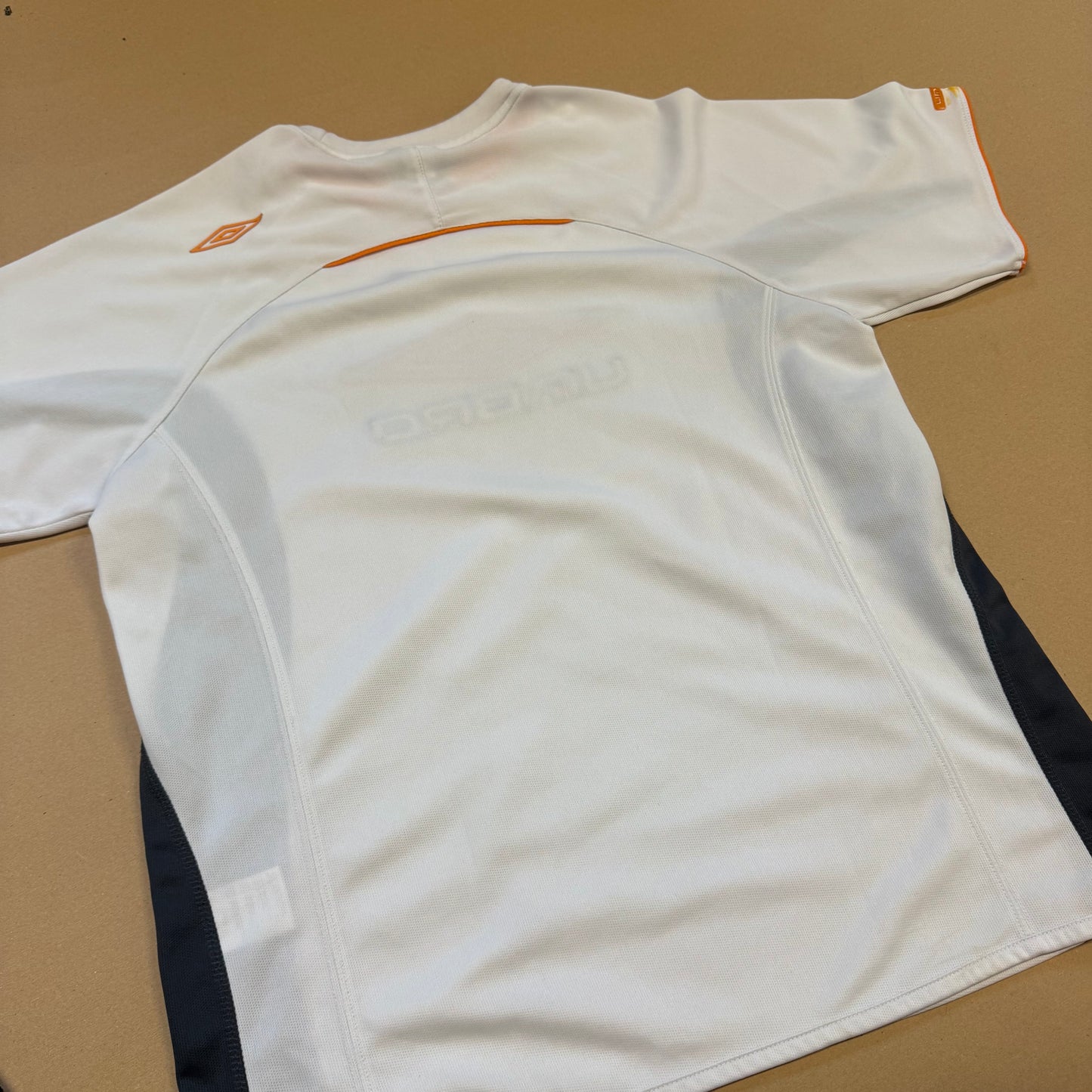Umbro white streetwear t-shirt
