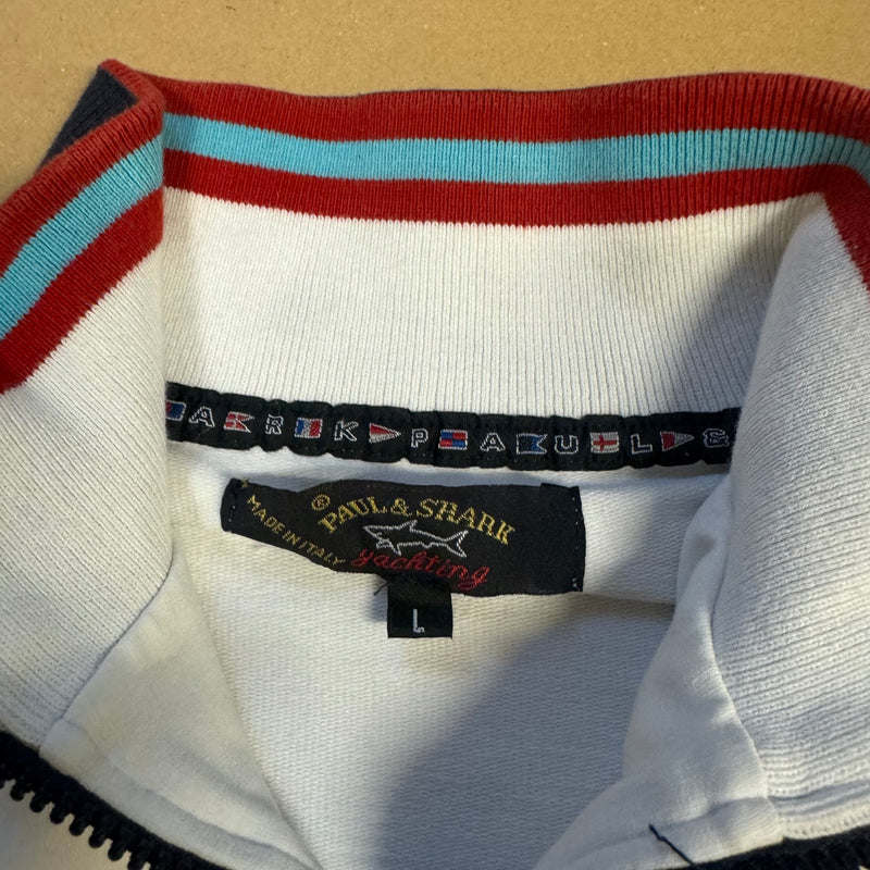 Detailansicht: Sourced limited accessories and clothes Paul & shark zipup – Logo, Nähte oder Material