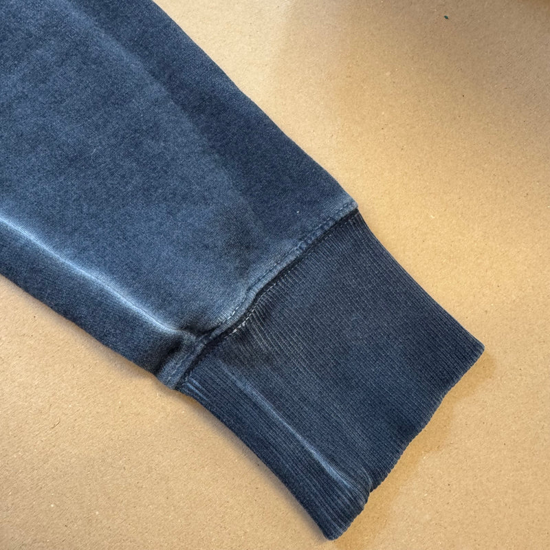 Detailansicht: Sourced limited accessories and clothes True Religion Los Angeles hoodie – Logo, Nähte oder Material