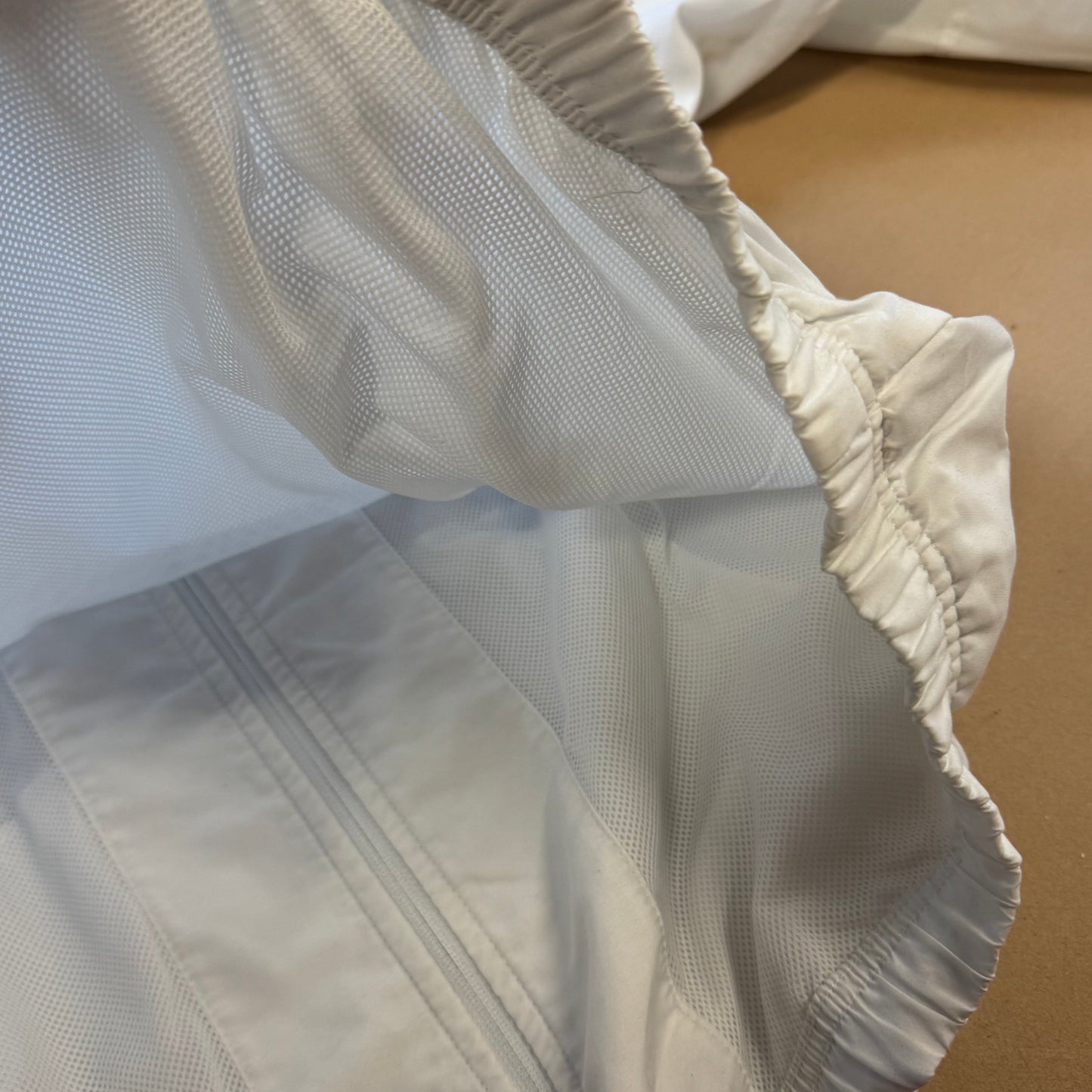 Reebok vintage 90s white track jacket