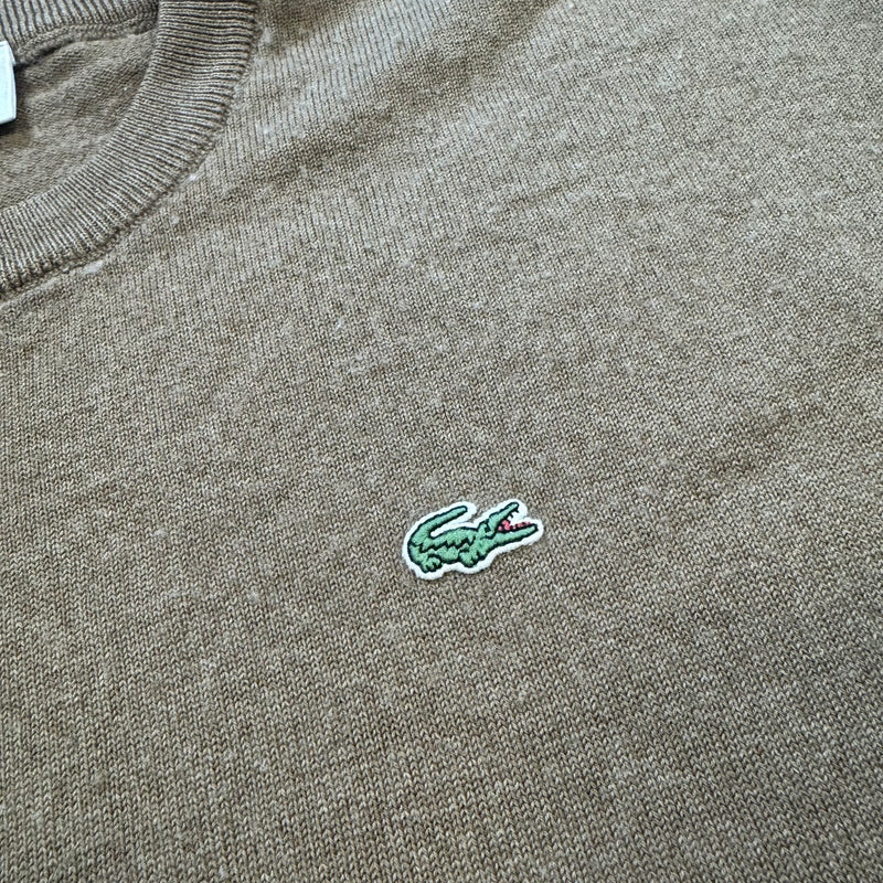 Detailansicht: Sourced limited accessories and clothes Lacoste brown wool crewneck – Logo, Nähte oder Material