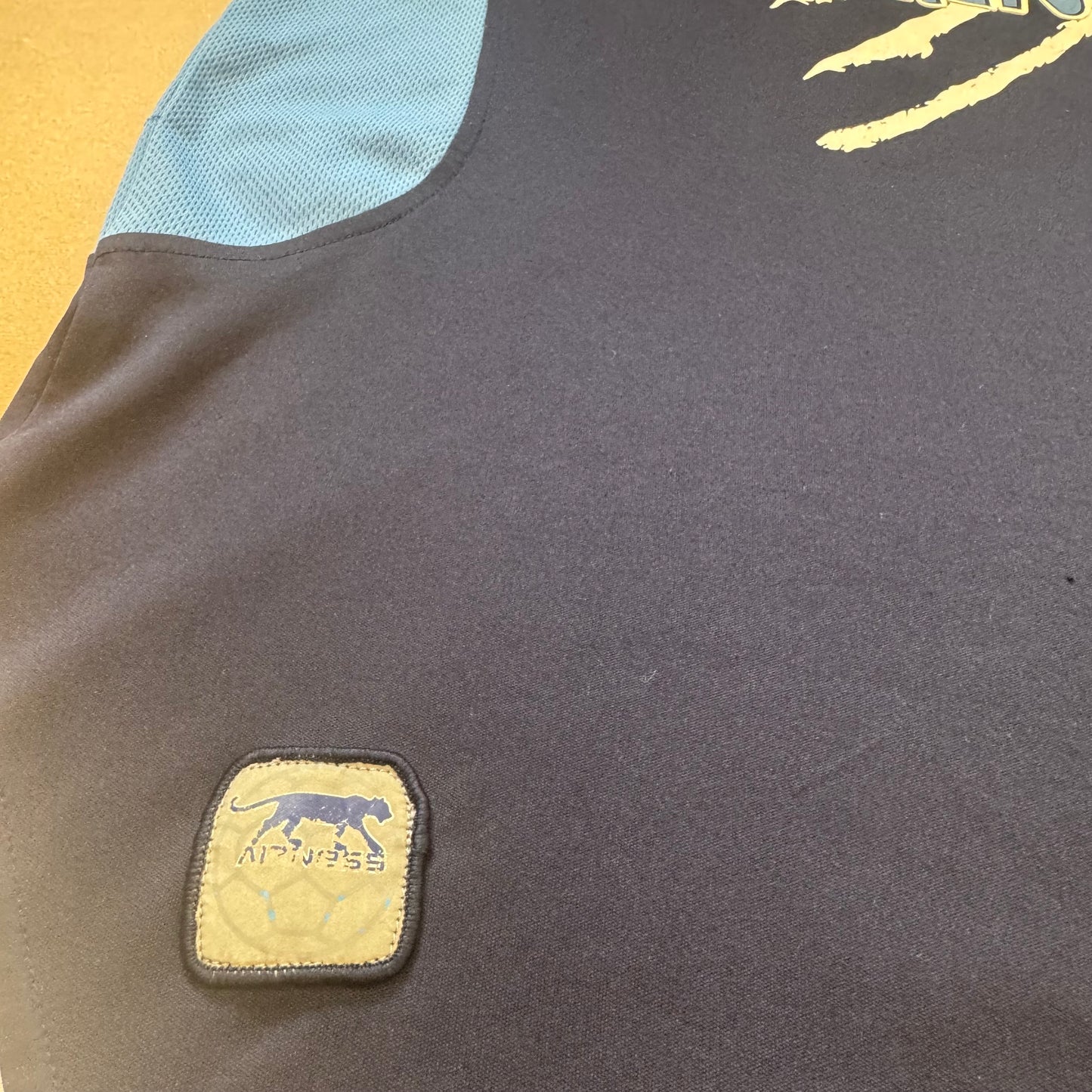 Airness blue streetwear t-shirt