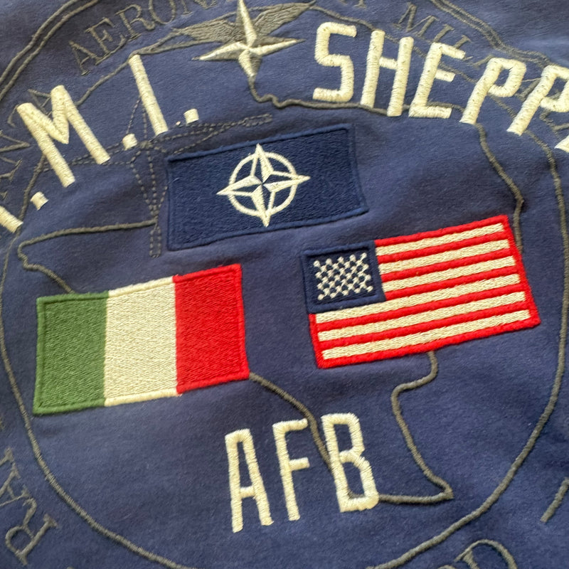 Detailansicht: Sourced limited accessories and clothes Aeronautica Militare ABF NATO vintage zip-up – Logo, Nähte oder Material