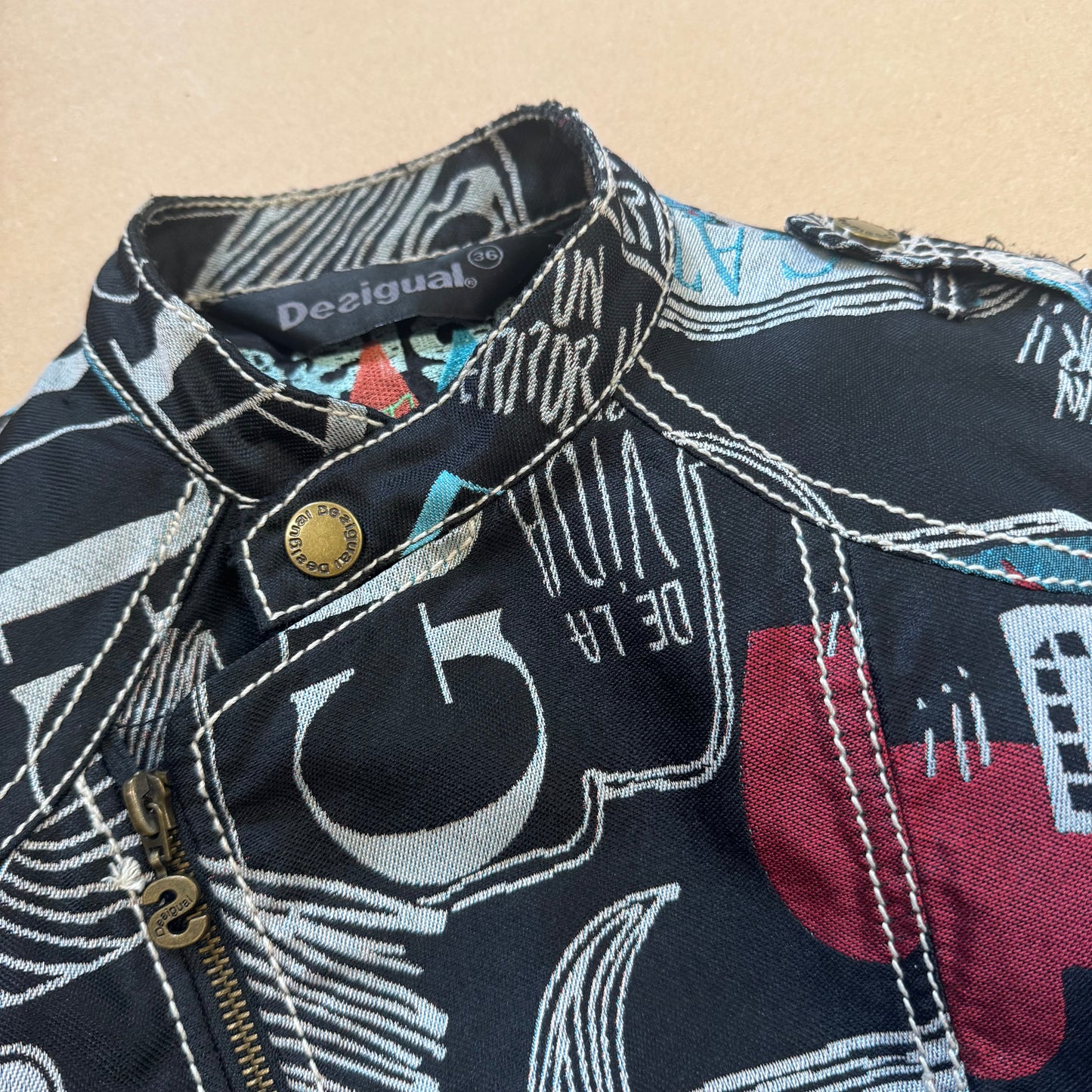 "Vida Real" Desigual embroidered jacket