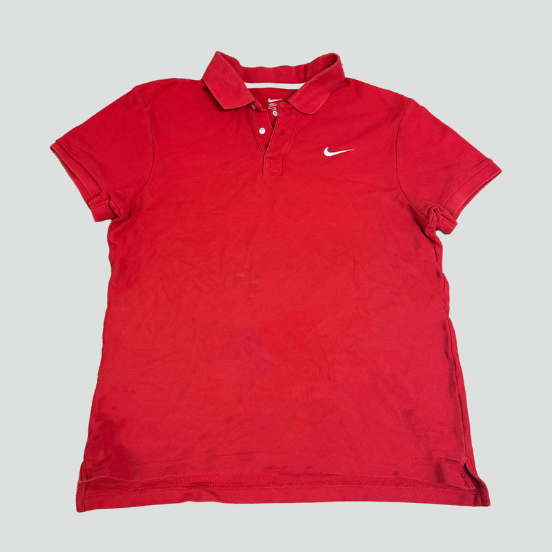 Sourced limited accessories and clothes Red Nike poloshirt – Secondhand Streetwear