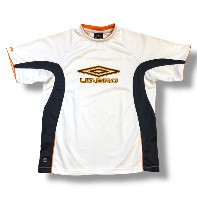 Sourced limited accessories and clothes Umbro white streetwear t-shirt – Secondhand Streetwear