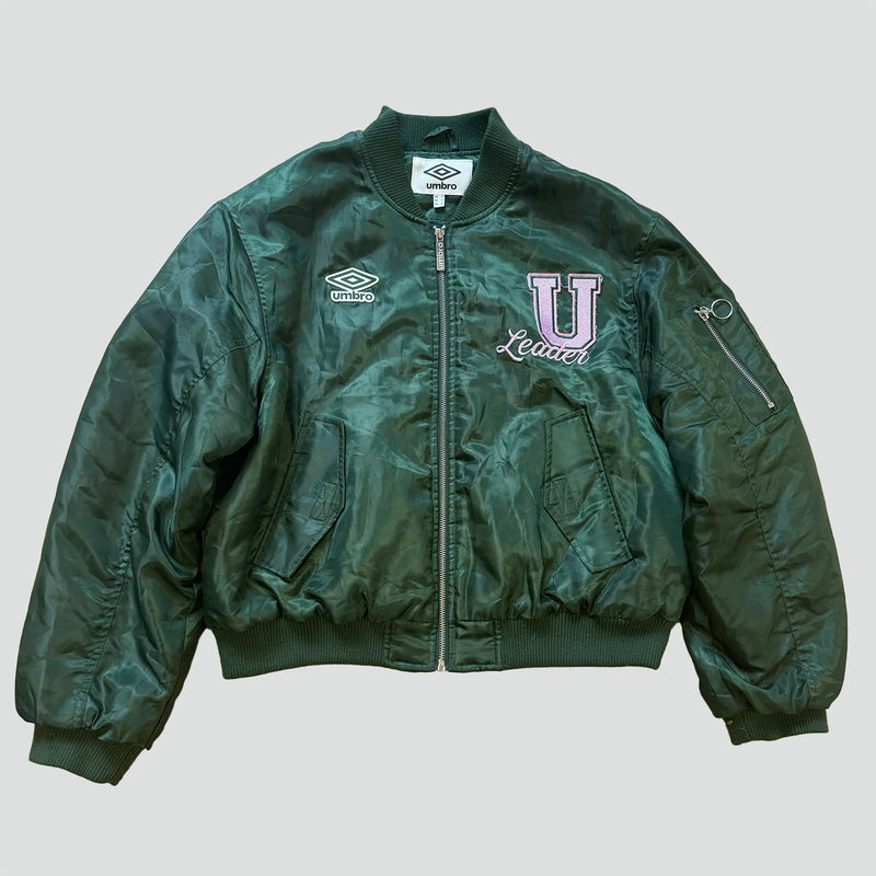 Sourced limited accessories and clothes Vintage
