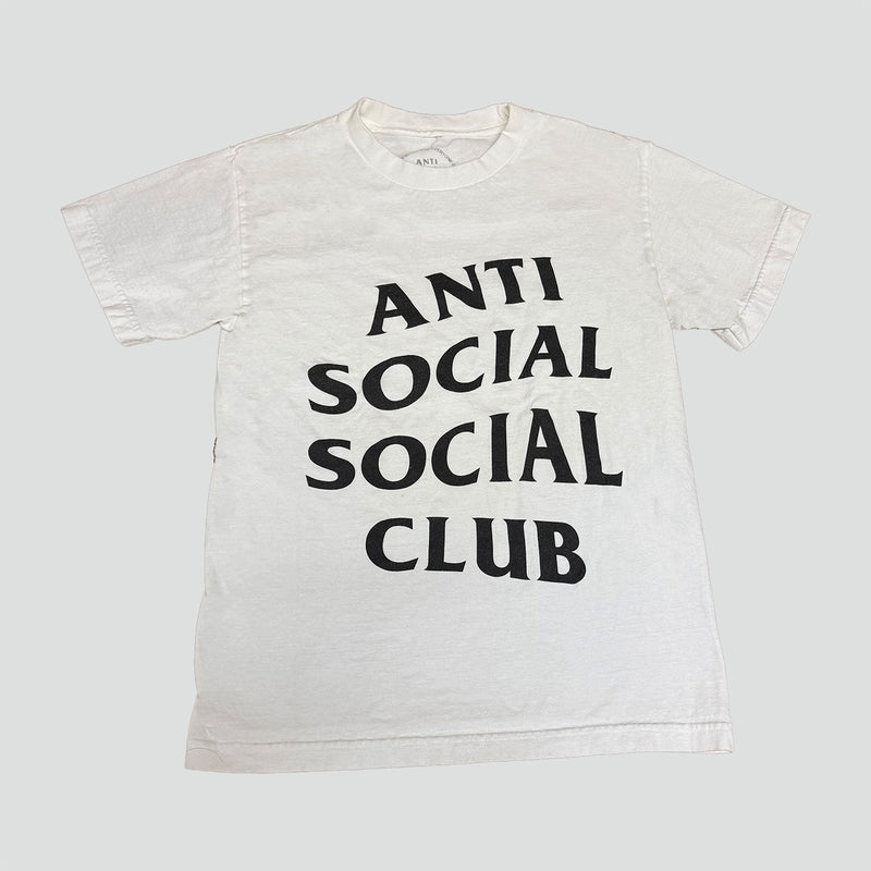 Sourced limited accessories and clothes ASSC reversed t-shirt – Secondhand Streetwear
