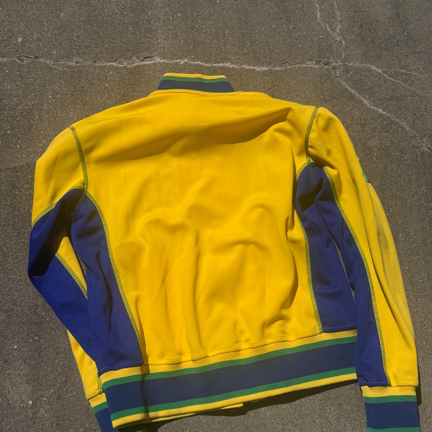 Kappa Brasil yellow streetwear track jacket – Close-up 5