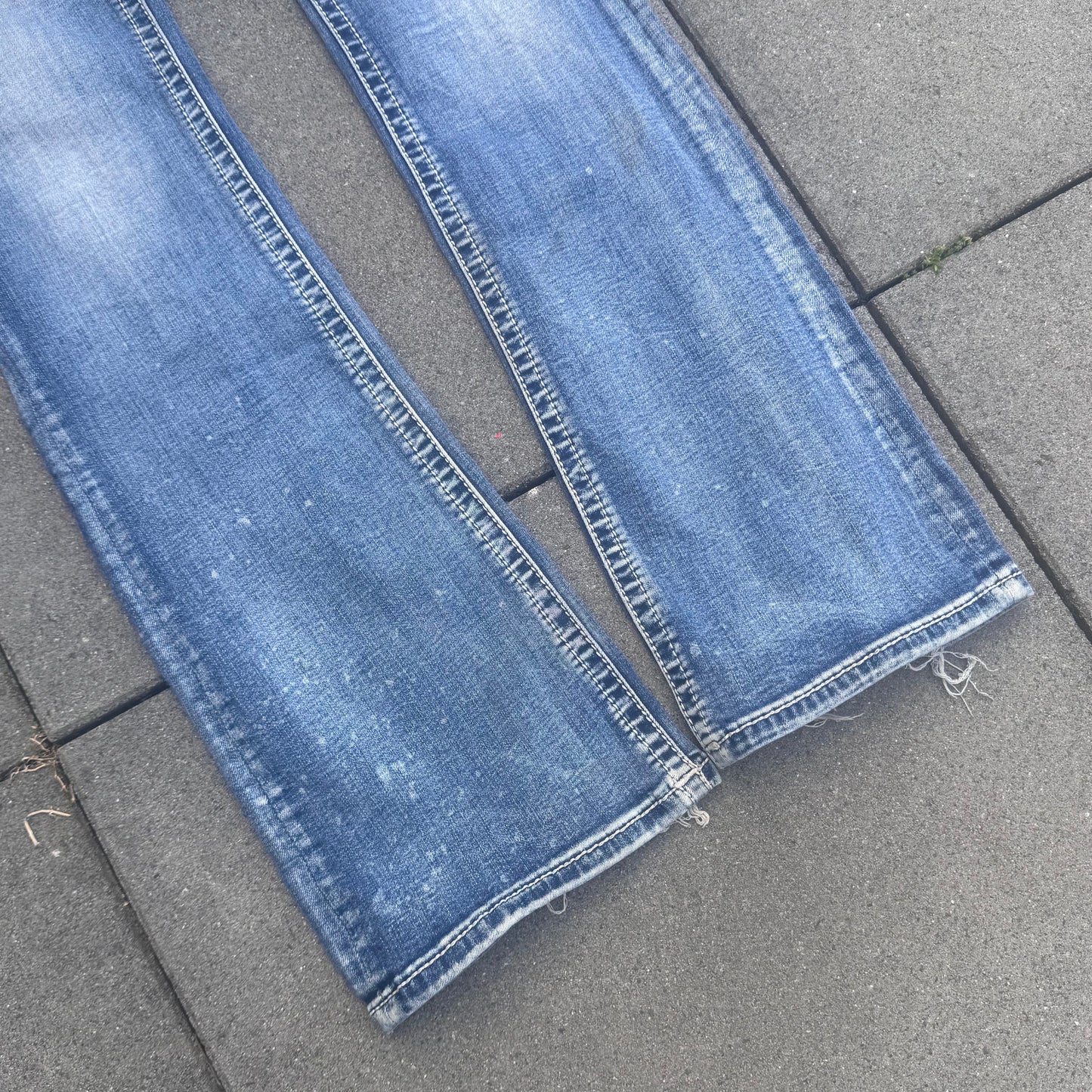 Miss Me y2k bootcut high waisted jeans – Close-up 8