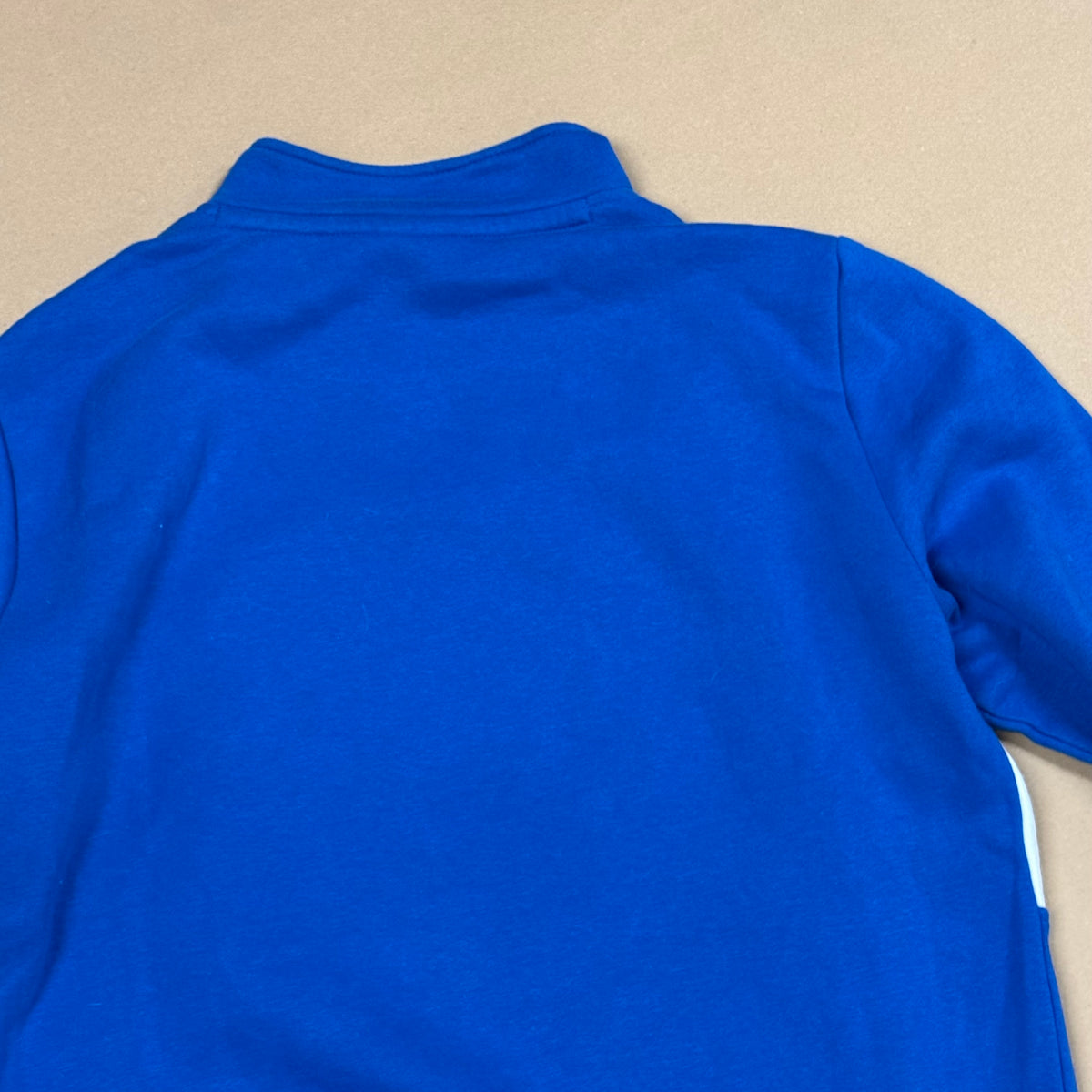 Reebok International 00s sweatshirt – Close-up 2