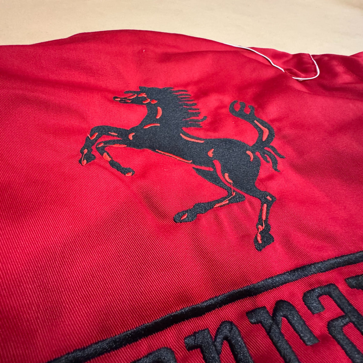 Scuderia Ferrari streetwear 00s racing jacket – Close-up 6