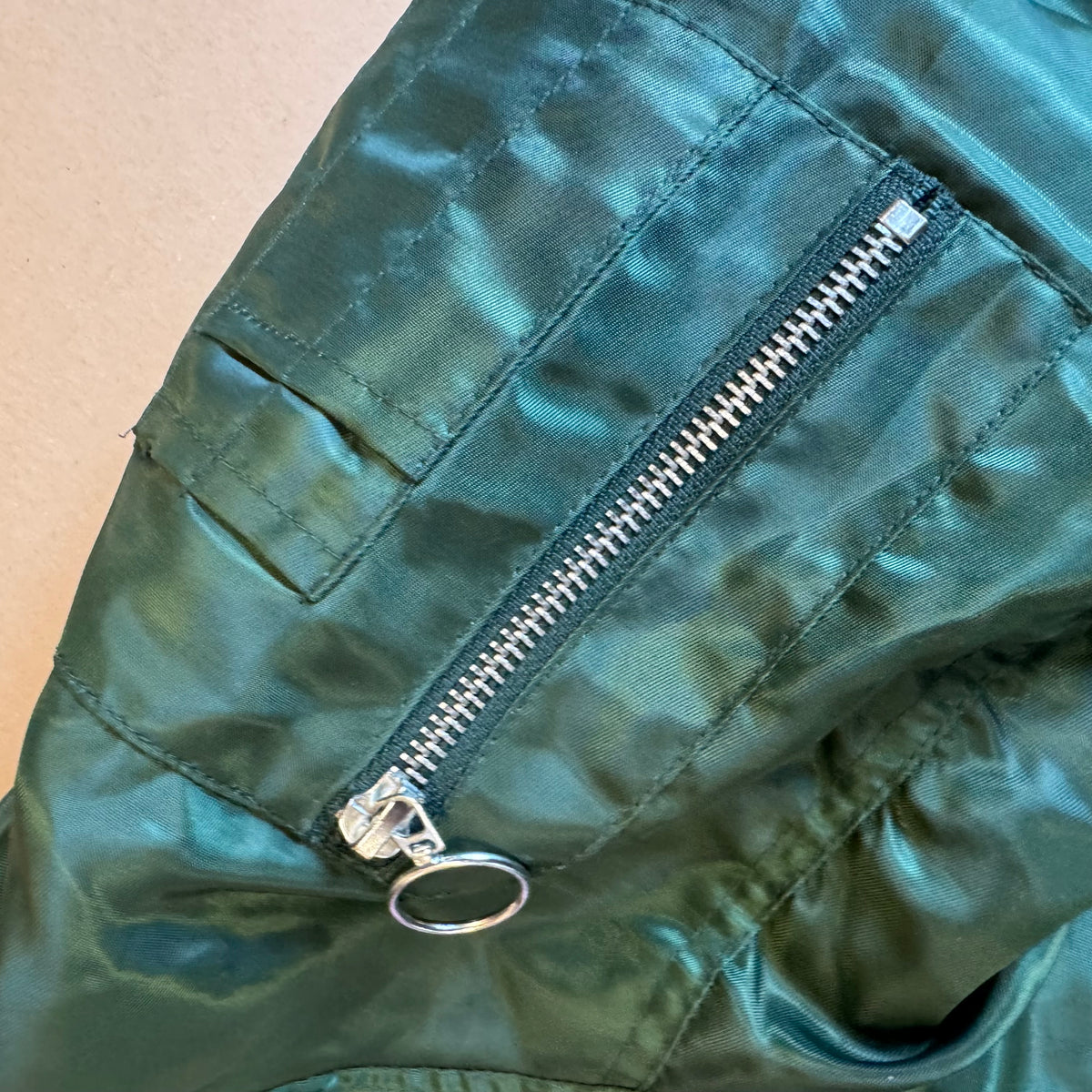 Vintage "Leader U" Umbro Bomber jacket – Close-up 5