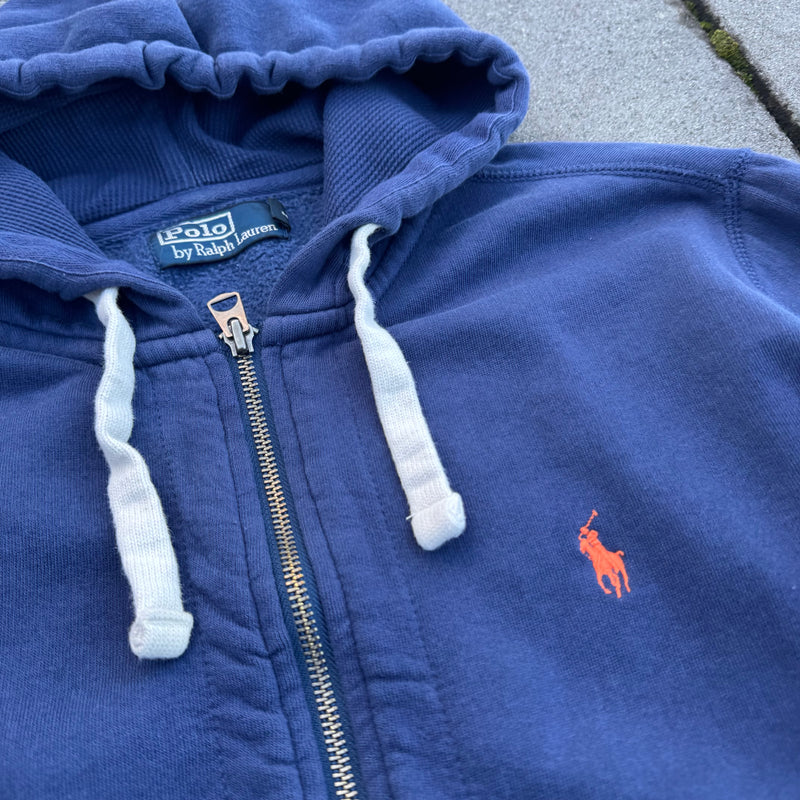 Detailansicht: Sourced limited accessories and clothes Polo Ralph Lauren blue zip-up hoodie – Logo, Nähte oder Material
