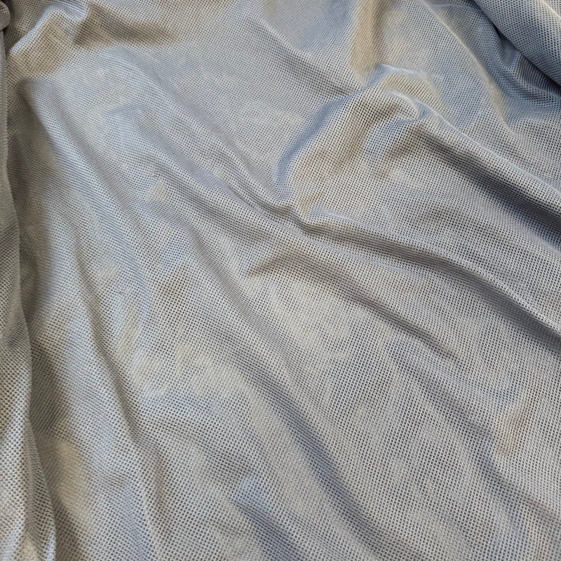 Detailansicht: Sourced limited accessories and clothes Nike vintage 90s grey rainjacket – Logo, Nähte oder Material