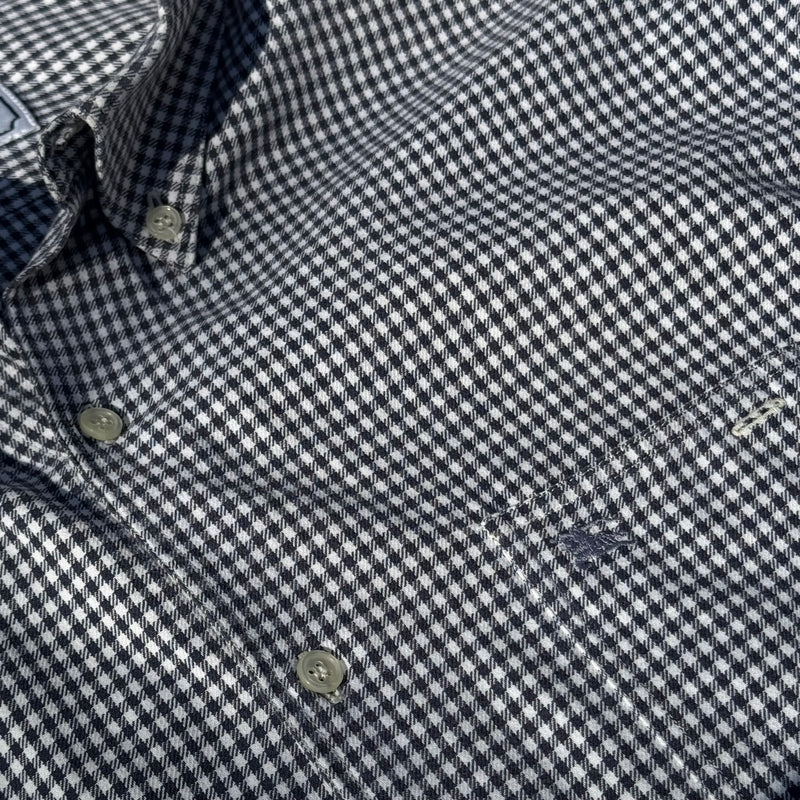 Detailansicht: Sourced limited accessories and clothes Burberry's of London vintage chemise shirt – Logo, Nähte oder Material