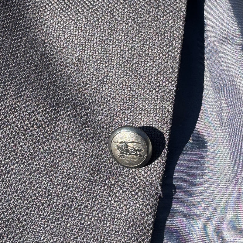 Detailansicht: Sourced limited accessories and clothes Burberry vintage men’s wool blazer – Logo, Nähte oder Material