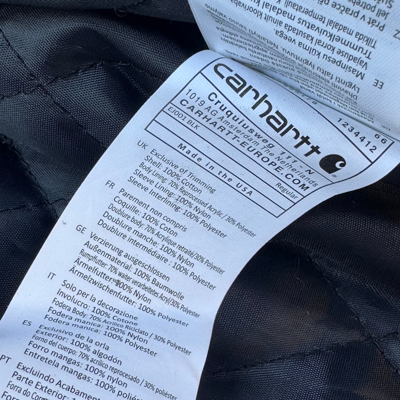 Detailansicht: Sourced limited accessories and clothes Carhartt Union Labor black hooded jacket – Logo, Nähte oder Material