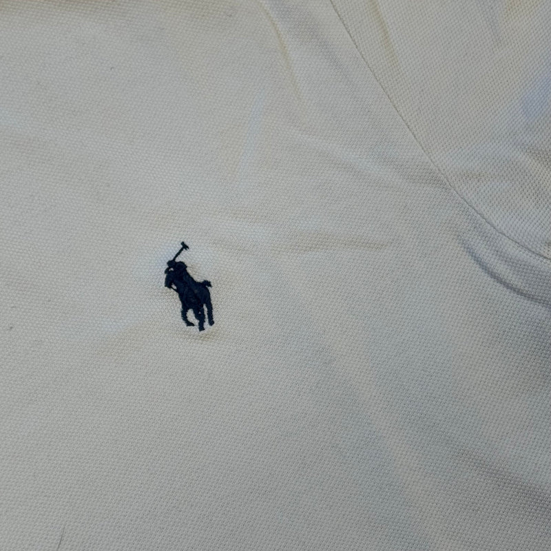 Detailansicht: Sourced limited accessories and clothes Polo Ralph Lauren classic white poloshirt – Logo, Nähte oder Material