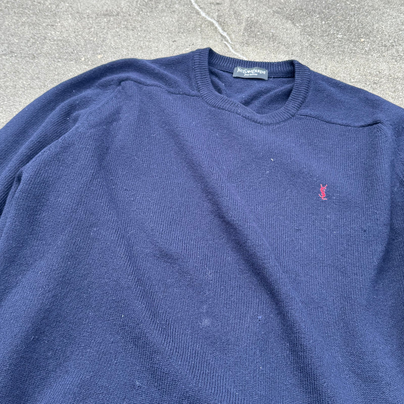 Detailansicht: Sourced limited accessories and clothes Yves Saint Laurent wool trademark crewneck – Logo, Nähte oder Material