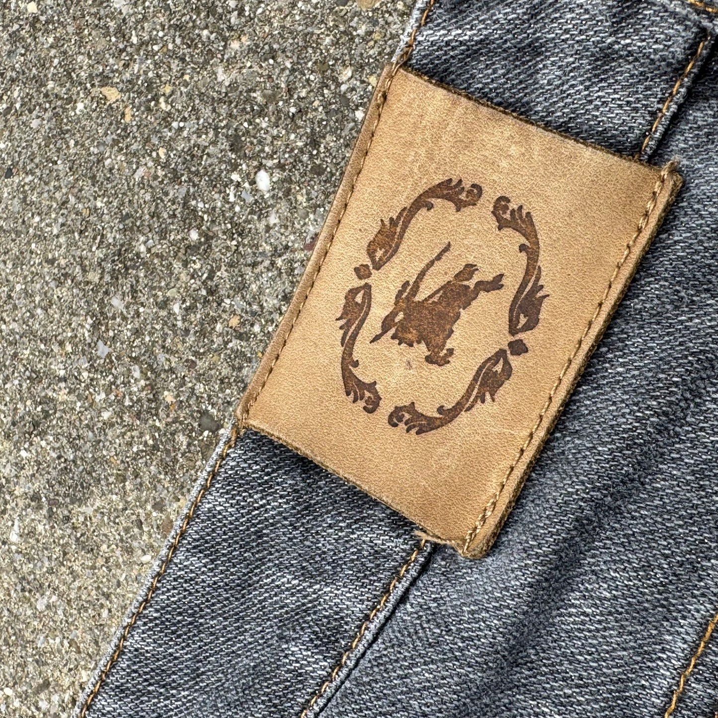 Burberry brand logo vintage grey jeans