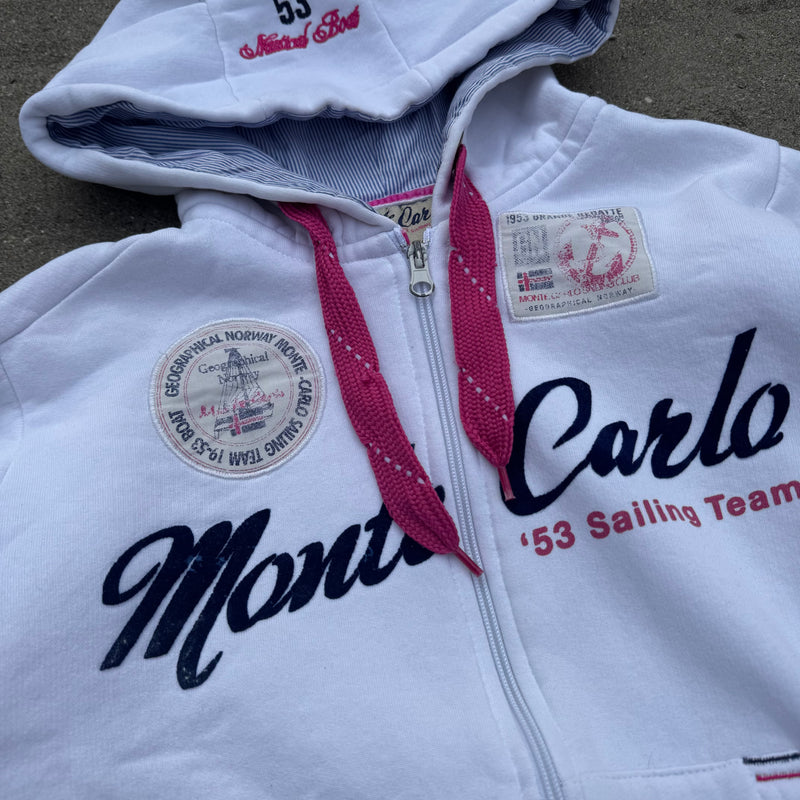 Detailansicht: Sourced limited accessories and clothes Monte Carlo retro white women’s hoodie – Logo, Nähte oder Material