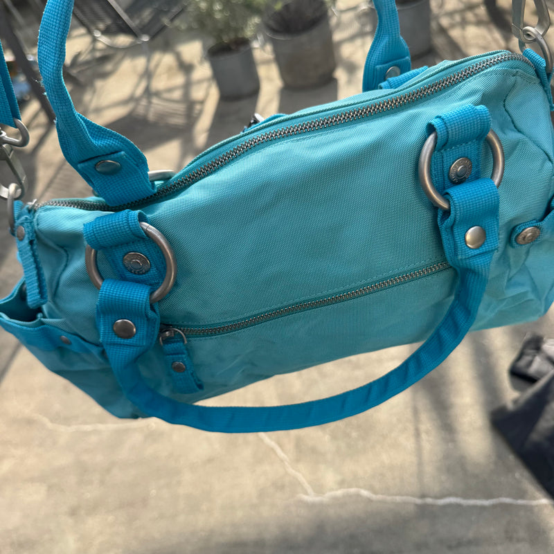 Detailansicht: Sourced limited accessories and clothes George Gina & Lucy Freds Gal handbag – Logo, Nähte oder Material