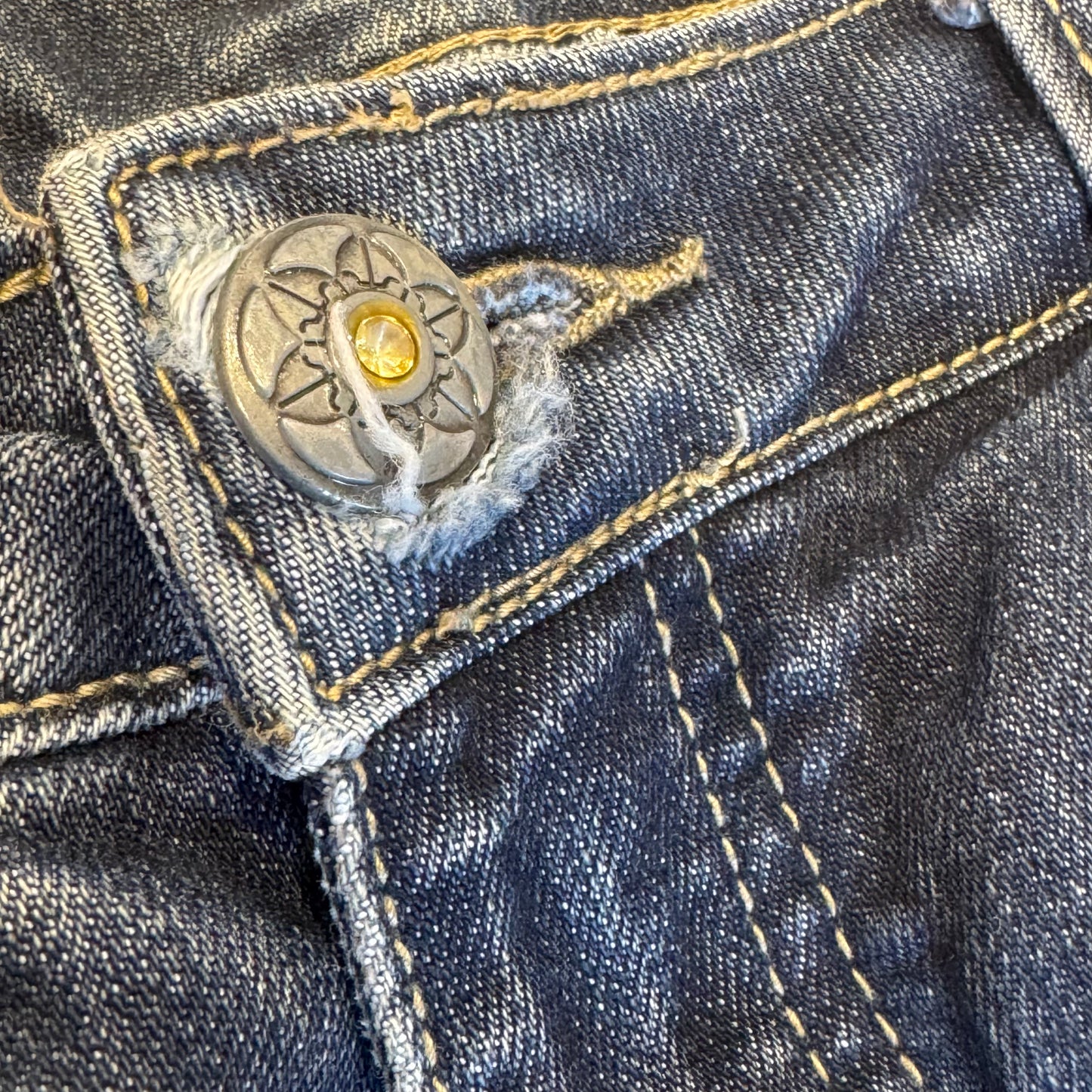 JMS "doyou" stonewashed y2k wide leg jeans