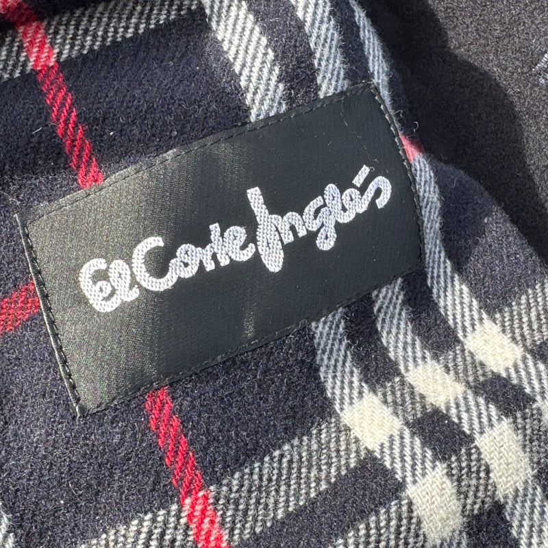 Detailansicht: Sourced limited accessories and clothes Burberry London vintage coat – Logo, Nähte oder Material