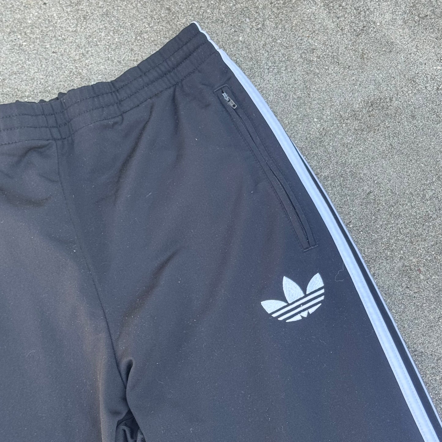 Adidas y2k black streetwear track pants