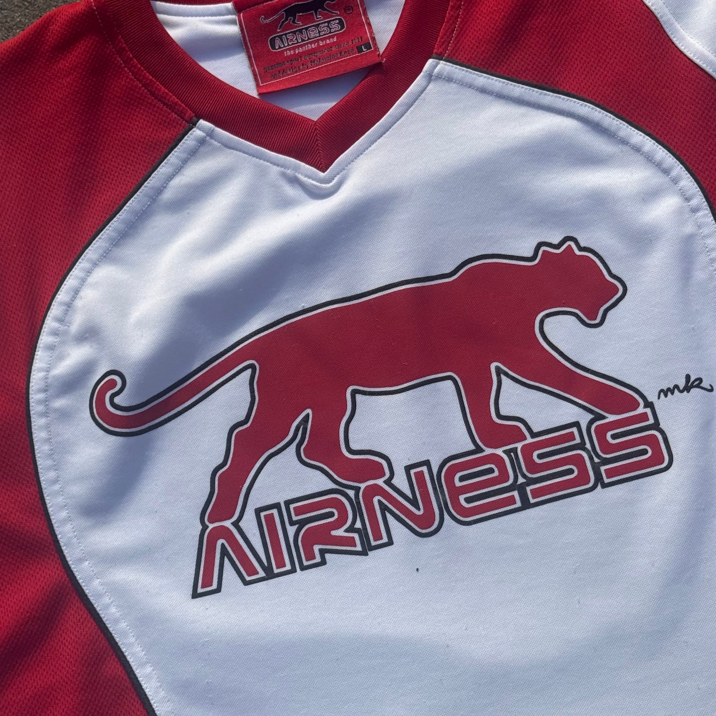 Airness streetwear white sports t-shirt