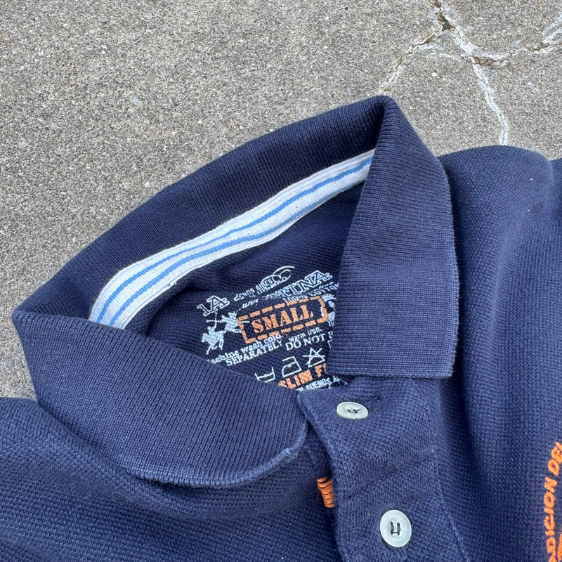 Detailansicht: Sourced limited accessories and clothes La Martina Buenos Aires vintage poloshirt – Logo, Nähte oder Material