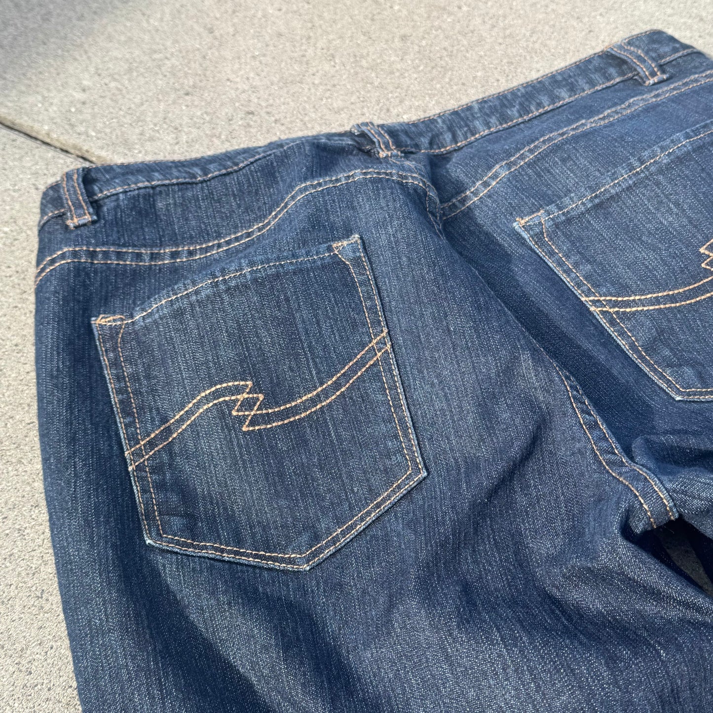 Ellen Amber vintage style wide leg jeans