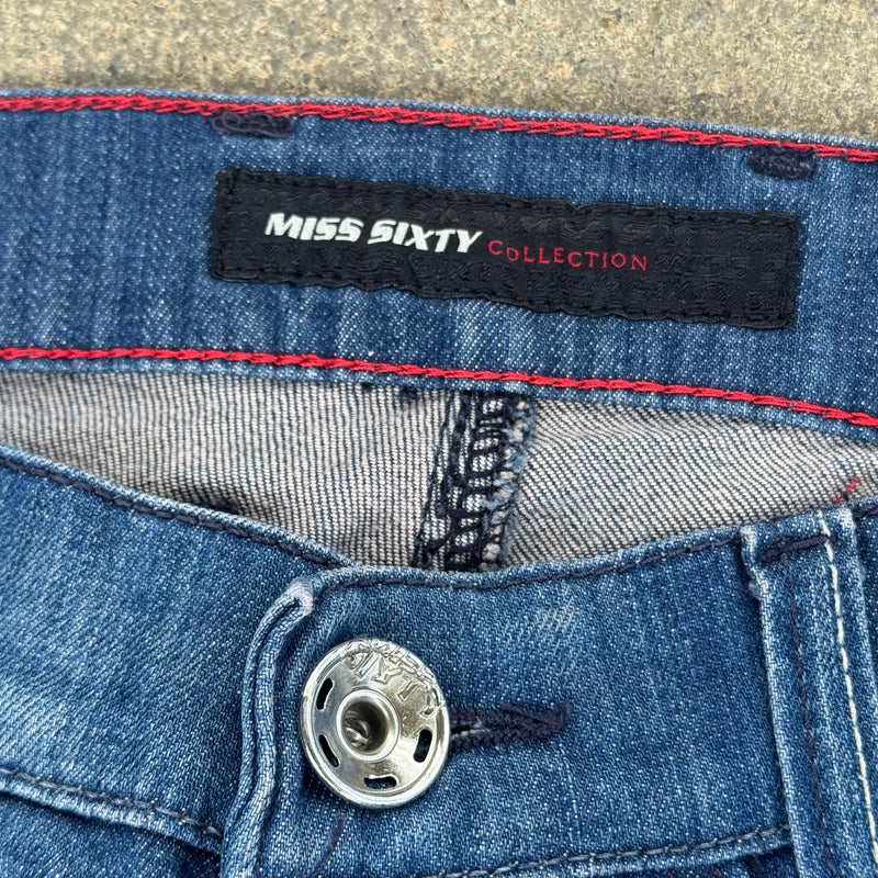 Detailansicht: Sourced limited accessories and clothes Miss Sixty collection wide leg vintage jeans – Logo, Nähte oder Material