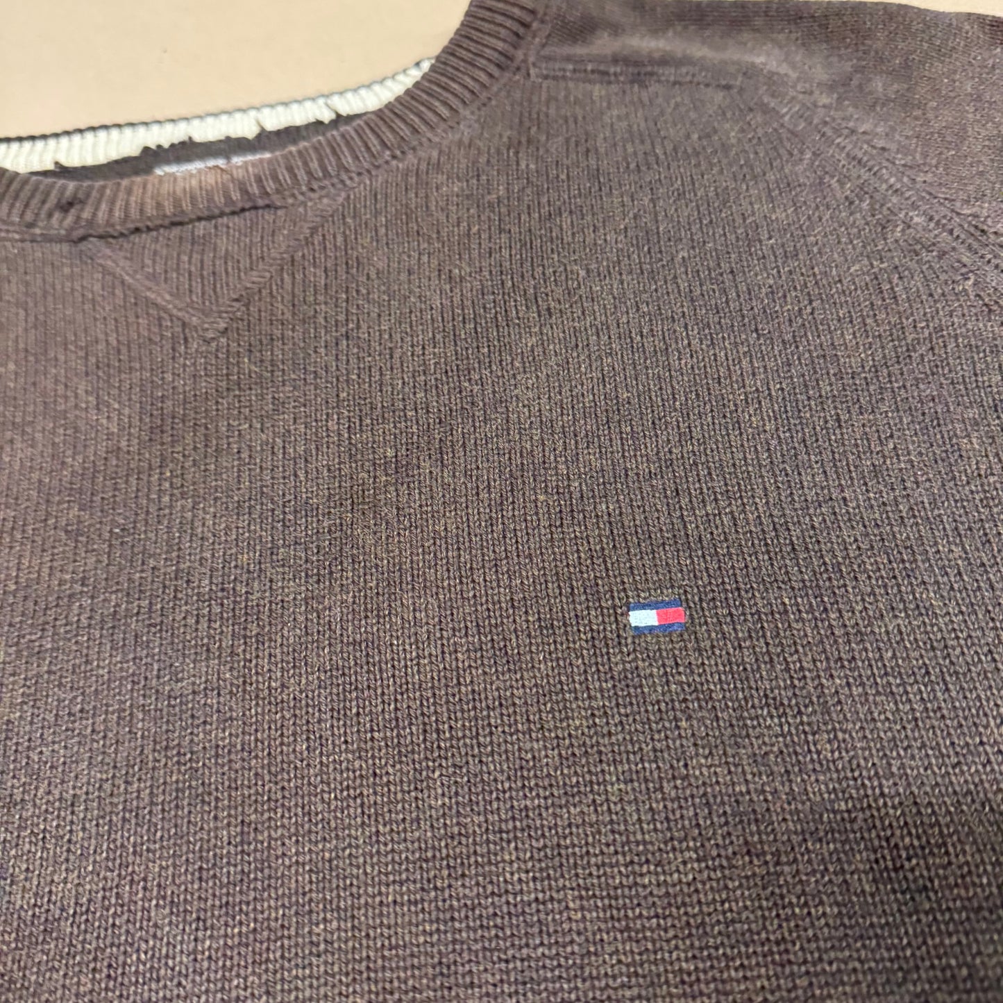 Tommy Hilfiger knitted brown sweatshirt