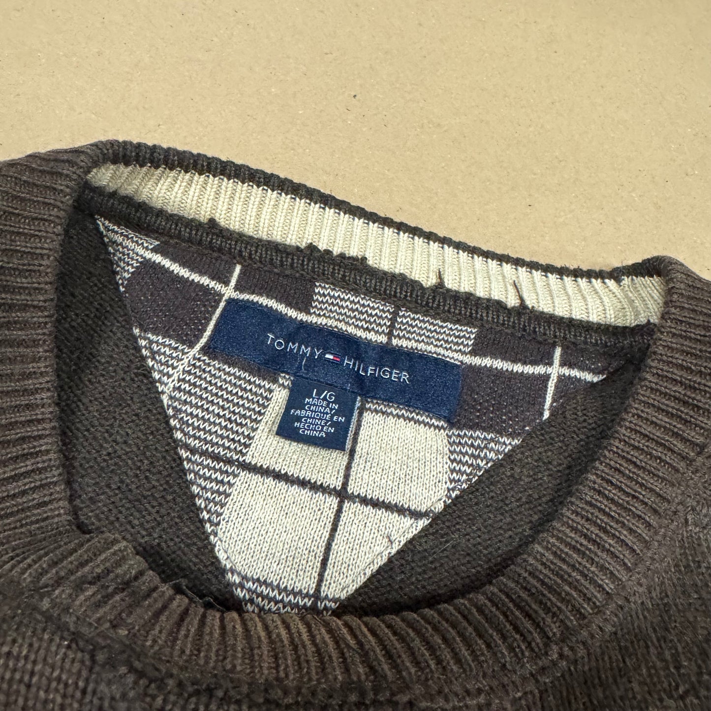 Tommy Hilfiger knitted brown sweatshirt