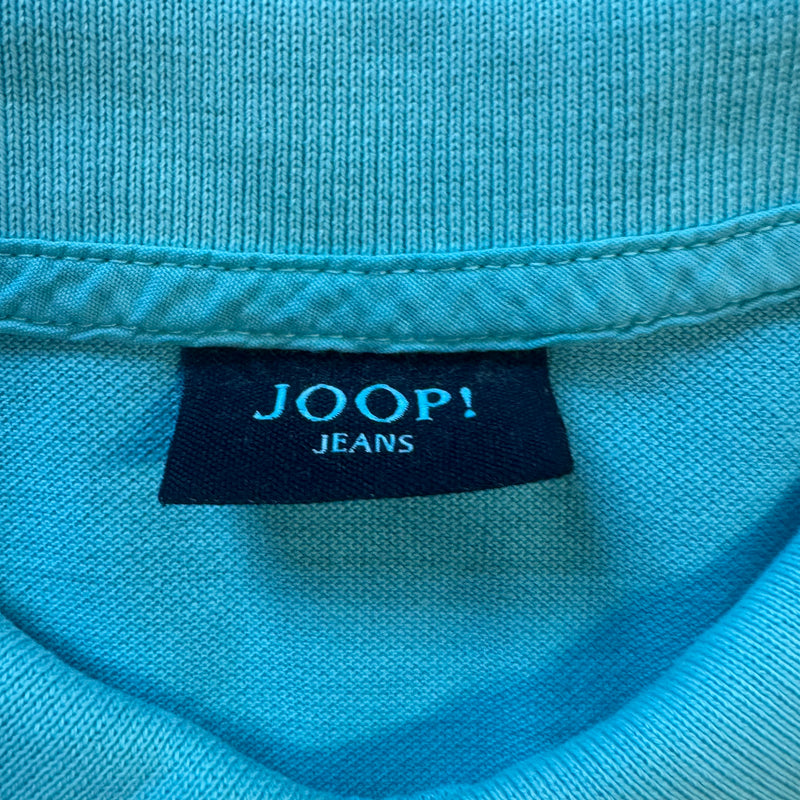 Detailansicht: Sourced limited accessories and clothes Baby blue Joop polo – Logo, Nähte oder Material